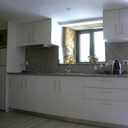 Casa Da Carrasqueira * سواجو