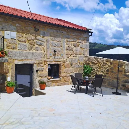 Casa Da Carrasqueira Hébergement de vacances *